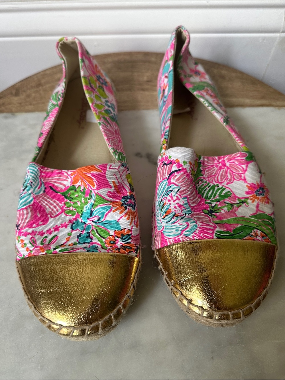 Lilly Pulitzer Colab Espadrilles with Gold Toe - Pink Multicolor size 8.5